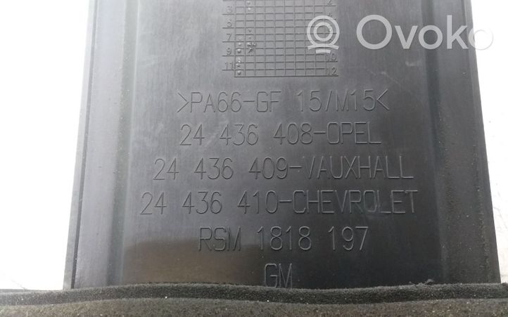 Opel Vectra B Osłona górna silnika 24436408
