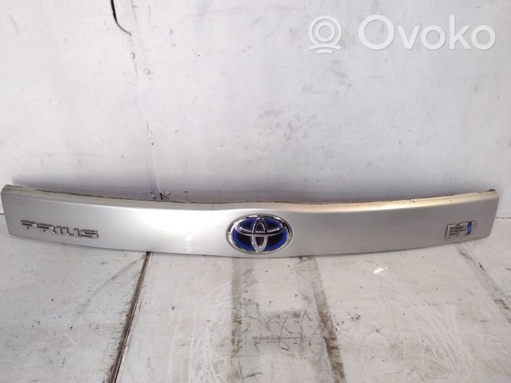 Toyota Prius (XW30) Takaluukun rekisterikilven valon palkki 7680147070