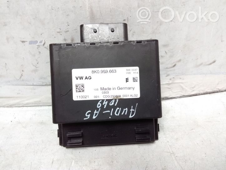 Audi A5 8T 8F Convertisseur / inversion de tension inverseur 8K0959663