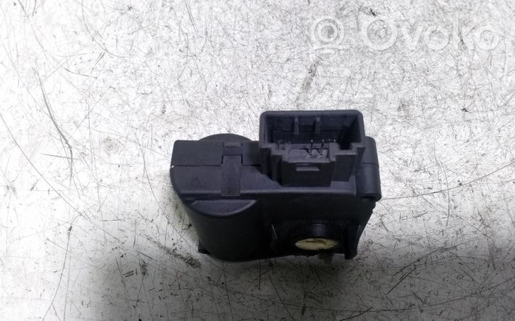 Audi A6 S6 C6 4F Motorino attuatore aria 4F0820511A