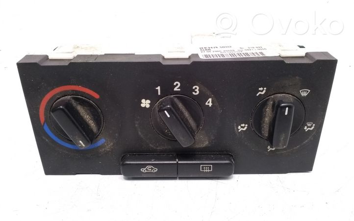 Opel Zafira A Climate control unit 90560950