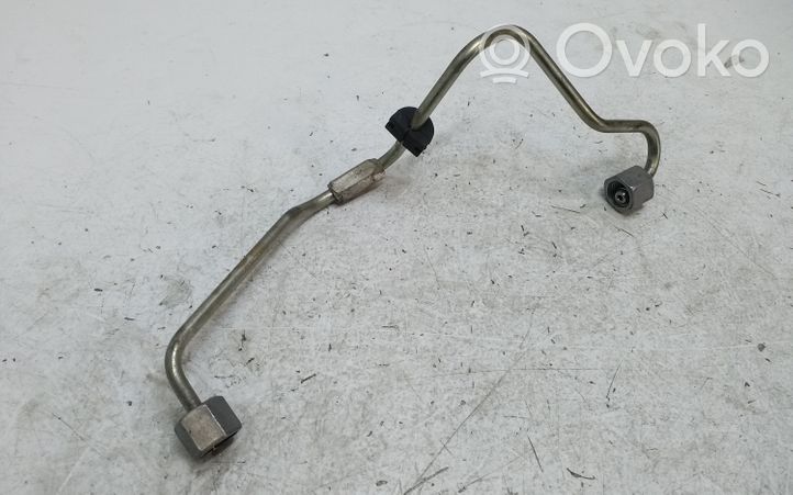 BMW 2 F22 F23 Tuyau d'alimentation d'injecteur de carburant 