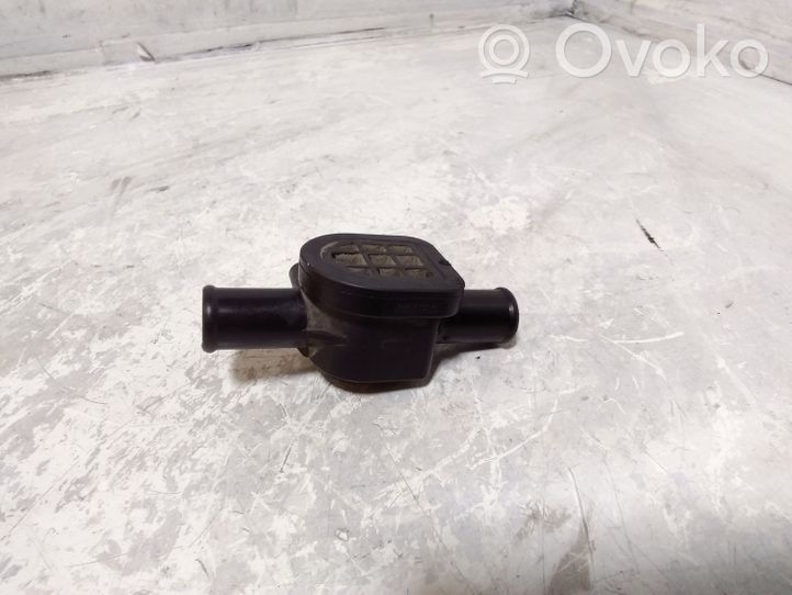 Honda CR-V Vacuum valve N127C