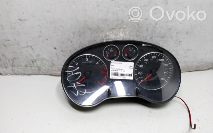 Audi A3 S3 8P Tachimetro (quadro strumenti) 8P0920981B