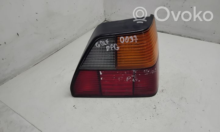 Volkswagen Golf II Lampa tylna 191945112B