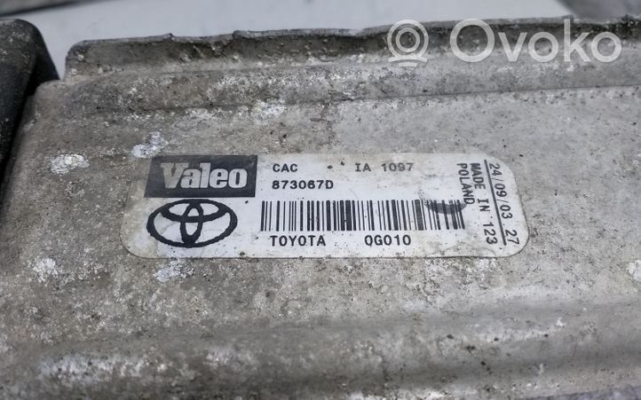 Toyota Avensis T250 Starpdzesētāja radiators 0G010