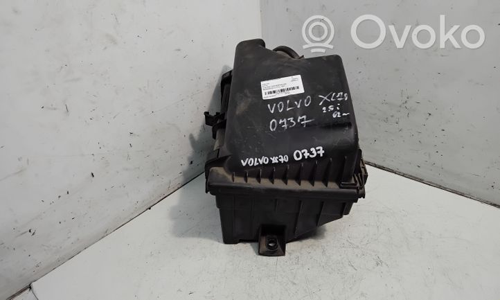 Volvo XC70 Oro filtro dėžė 8649673