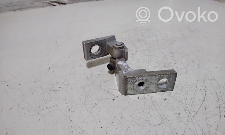 Audi A3 S3 8L Rear door upper hinge 