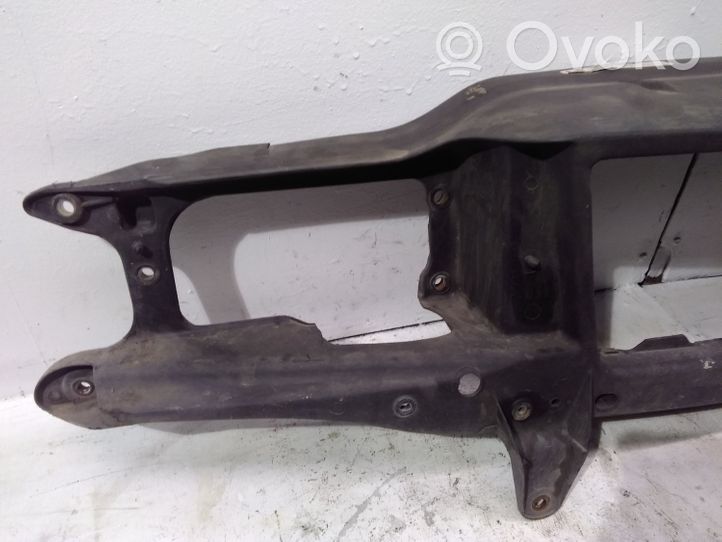 Volvo S70  V70  V70 XC Pannello di supporto del radiatore 912757