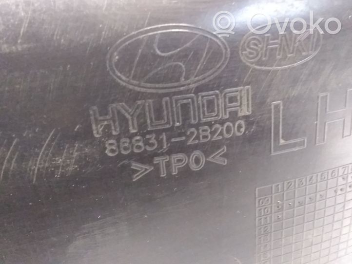 Hyundai Santa Fe Rivestimento paraspruzzi parafango posteriore 868312B200