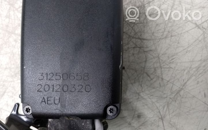 Volvo V60 Klamra środkowego pasa bezpieczeństwa fotela tylnego 31250658