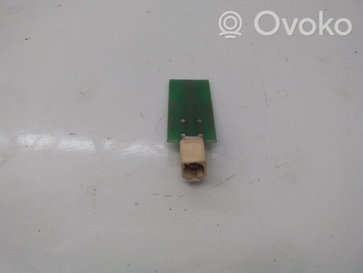 Audi A3 S3 8P Bluetooth-antenni 8P0035503M