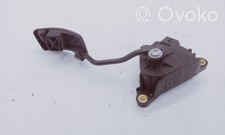 Nissan Qashqai+2 Accelerator throttle pedal 