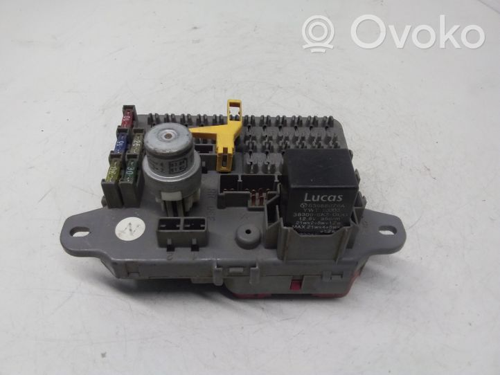 Rover 214 - 216 - 220 Modulo fusibile YQE102470