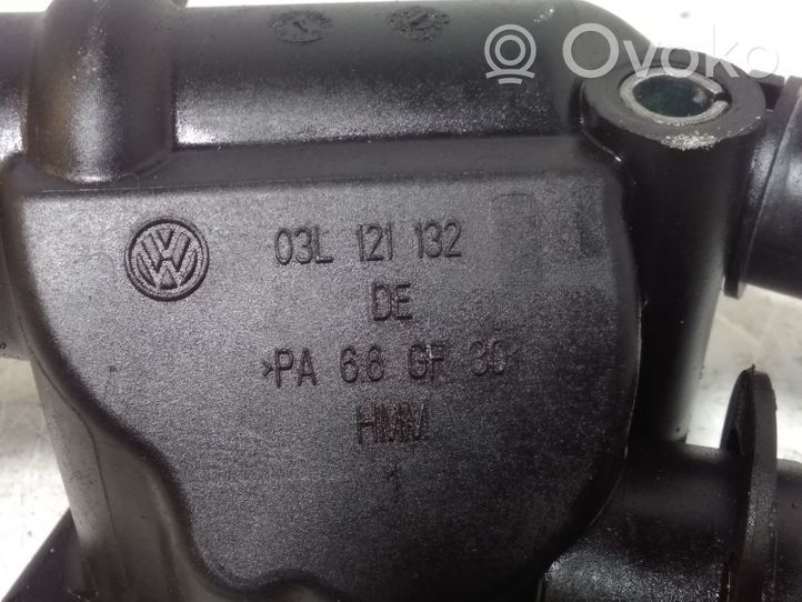 Volkswagen Tiguan Termostat / Obudowa termostatu 03L121132