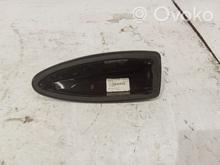 BMW 5 F10 F11 Copertura dell’antenna tetto (GPS) 9175355