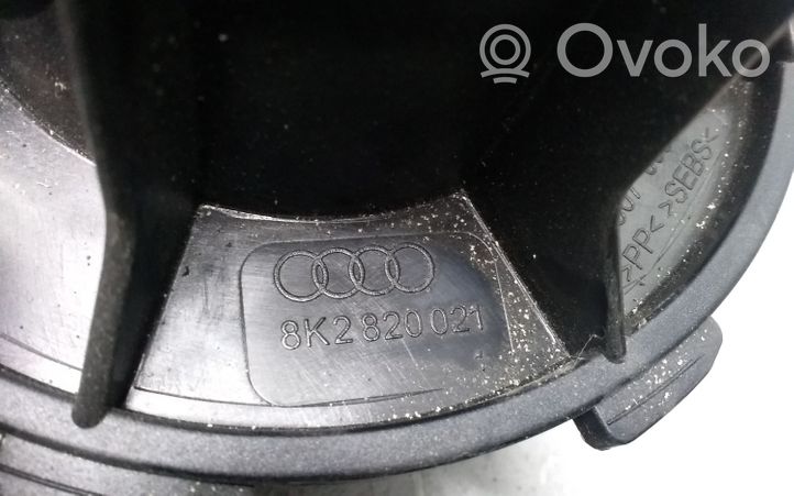 Audi A4 S4 B8 8K Pečiuko ventiliatorius/ putikas 8K2820021