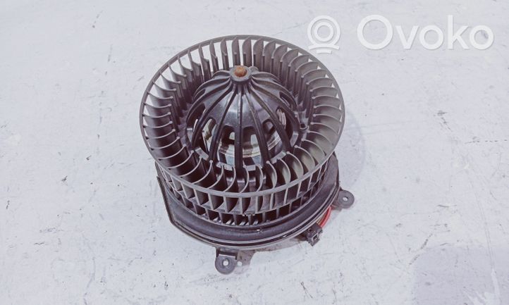 Mercedes-Benz CLS C219 Heater fan/blower C3379