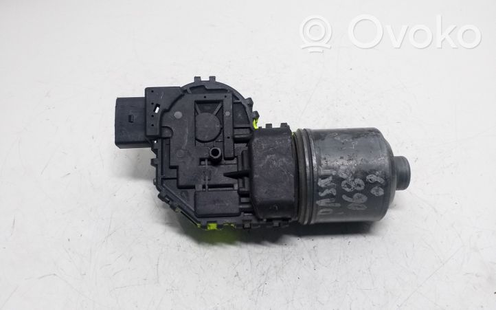 Volkswagen PASSAT B5.5 Wiper motor 3B1955113C