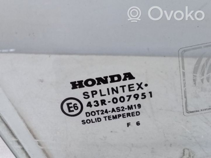 Honda CR-V Szyba drzwi przednich 