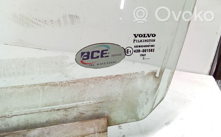 Volvo XC90 Front door window glass four-door 