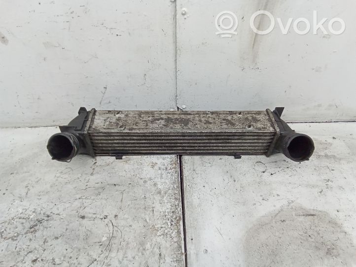 BMW X1 E84 Chłodnica powietrza doładowującego / Intercooler 7524916