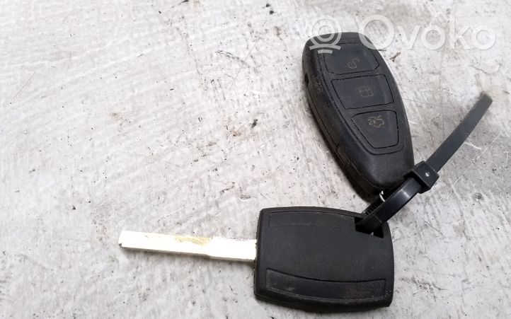 Ford Kuga I Ignition key/card 