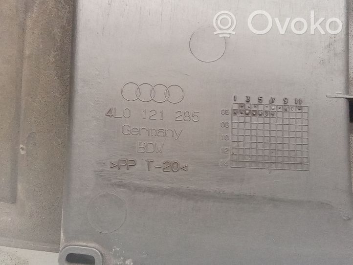 Audi Q7 4L Ylempi jäähdyttimen ylätuen suojapaneeli 4L0121285