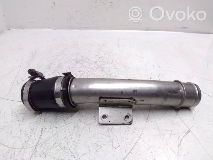 Opel Vectra C Tube d'admission de tuyau de refroidisseur intermédiaire 24415005