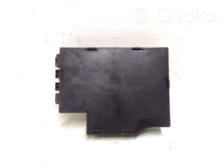 Renault Trafic II (X83) Module confort P8200790995