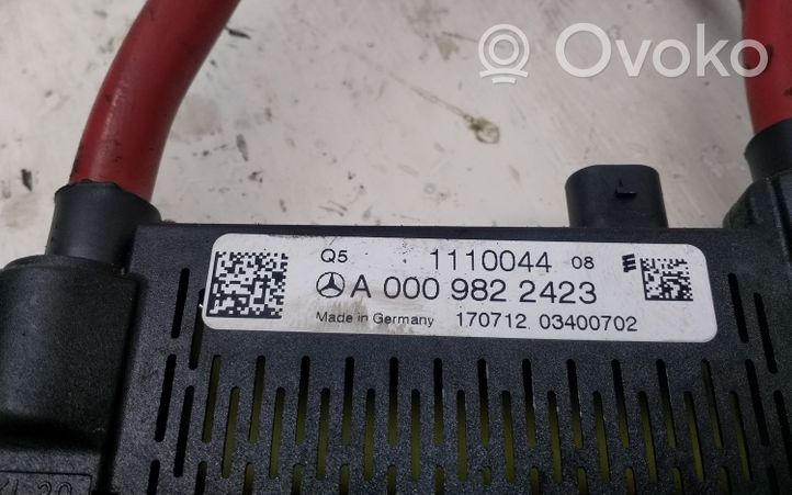 Mercedes-Benz S W221 Câble de batterie positif A0009822423