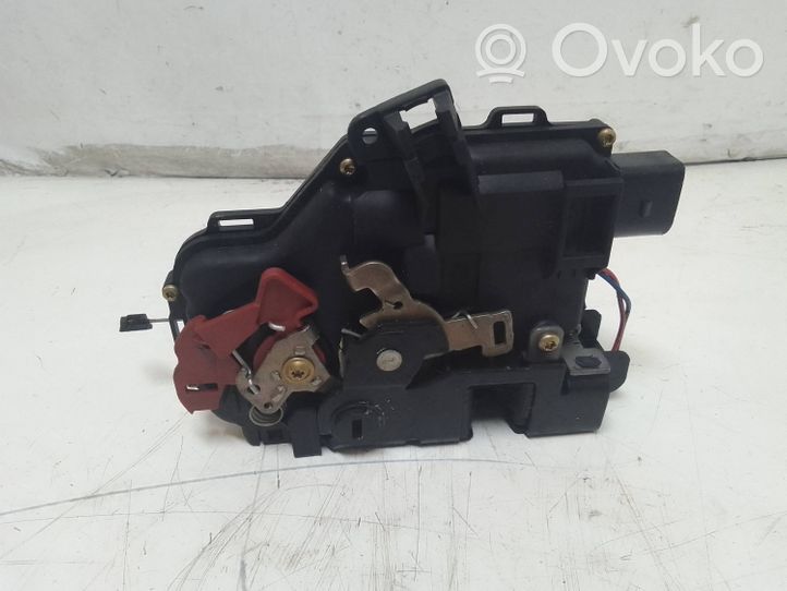 Audi A2 Etuoven lukko 870839015A