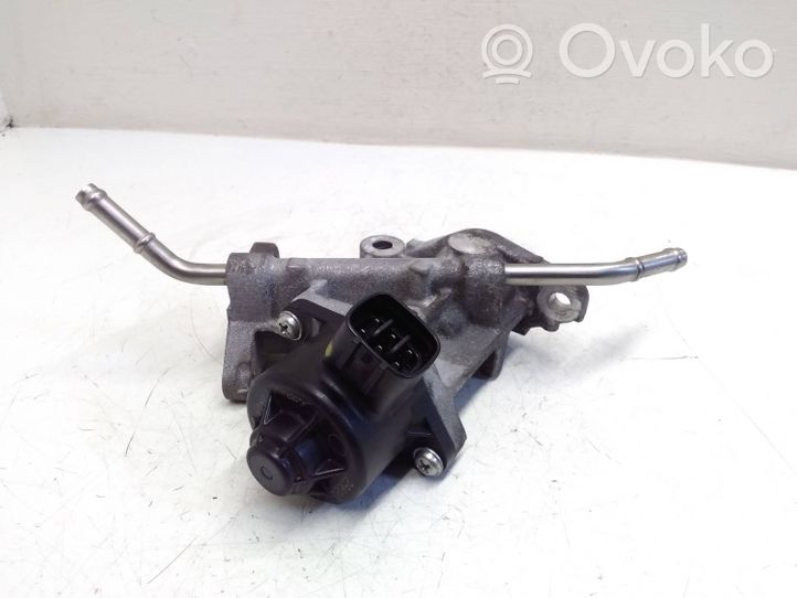 Toyota Prius (XW50) Soupape vanne EGR 2562037140