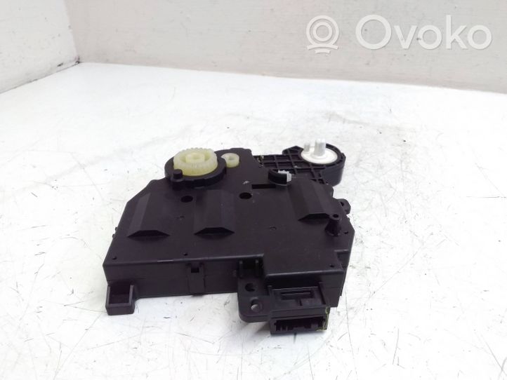 Toyota Prius (XW50) Motorino attuatore aria 0638009004