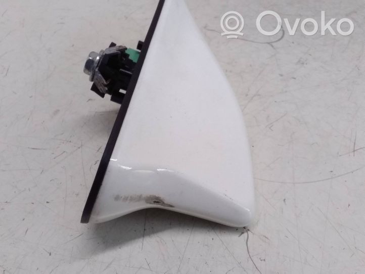 Toyota Prius (XW50) Antenne GPS C8K22