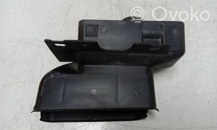 Volkswagen Polo Parte del condotto di aspirazione dell'aria 6Q0805971F