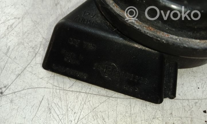 Volvo C30 Horn signal E1000233