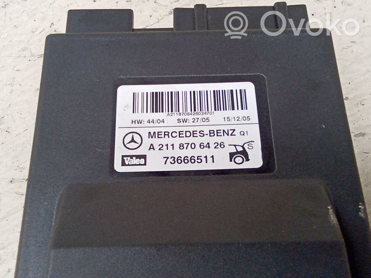Mercedes-Benz E W211 Sterownik / Moduł elektrycznej klapy tylnej / bagażnika A2118706426