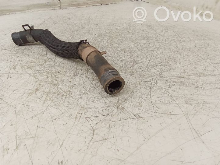 Subaru Outback Tuyau de liquide de refroidissement moteur 