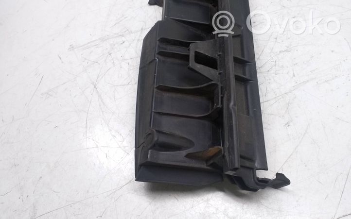 Mercedes-Benz GLA W156 Staffa di montaggio del radiatore A2465011720