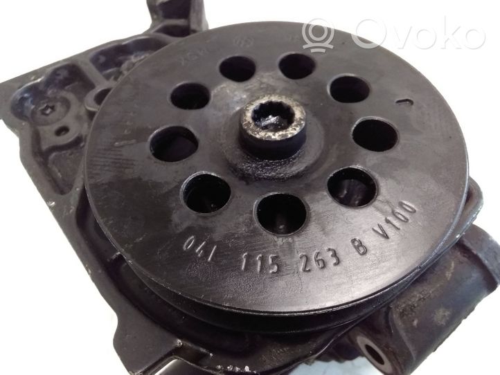 Volkswagen Sharan Oil pump 04L145305