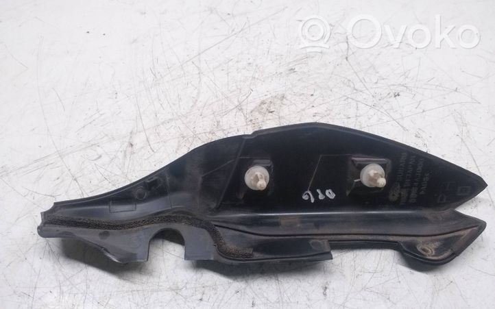 Subaru Outback Listwa pod lampę tylną 63134AJ000