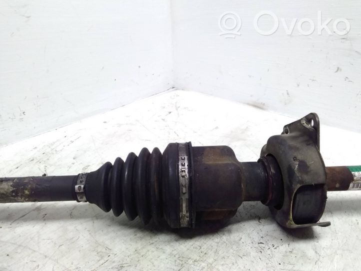 Ford Escape Semiasse anteriore YL843K183DE