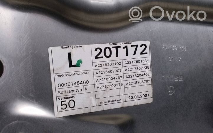 Mercedes-Benz S W221 Elektryczny podnośnik szyby drzwi tylnych A2218203102