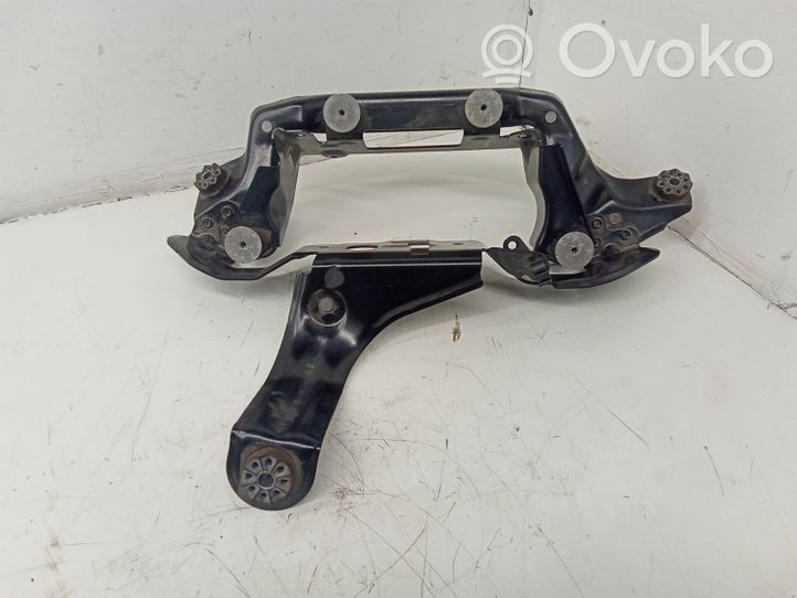 Audi A6 Allroad C7 Pneumatic air compressor holding bracket 