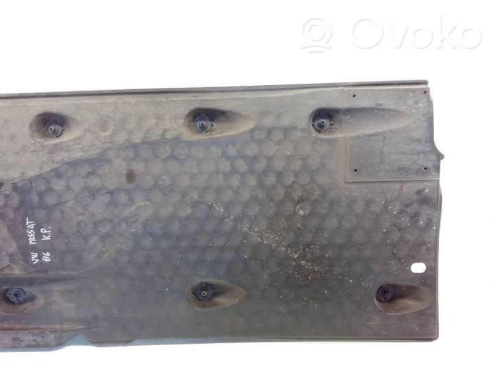 Volkswagen PASSAT B6 Side bottom protection 3C0825211A