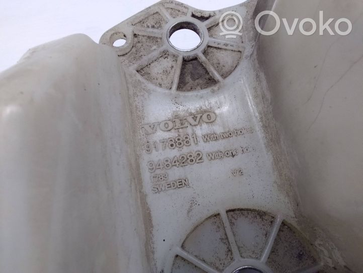 Volvo S60 Réservoir de liquide lave-glace 9178881