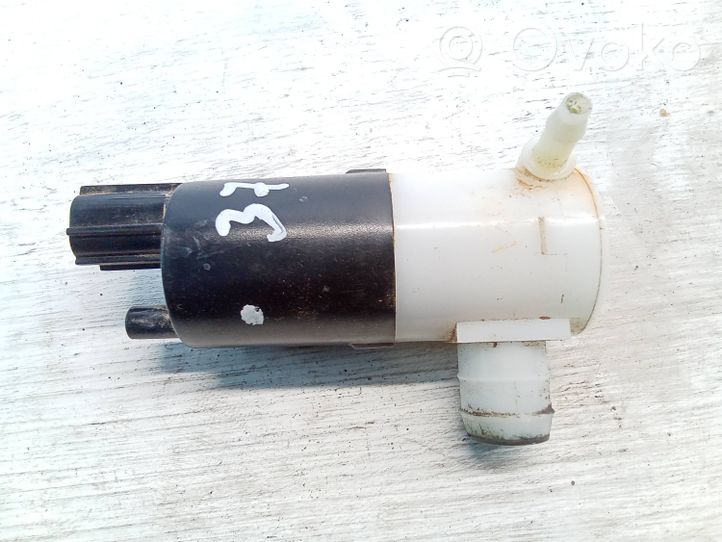 Dodge RAM Windscreen/windshield washer pump 