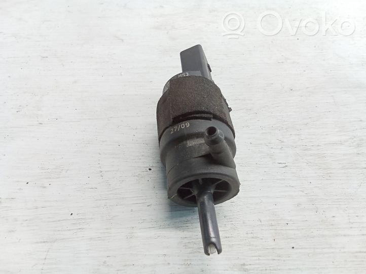 Audi A5 8T 8F Pompe de lave-glace de pare-brise 8K5955647