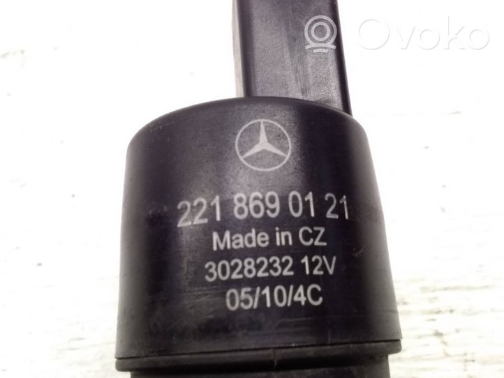 Mercedes-Benz E W212 Pompe de lave-glace de pare-brise 2218690121